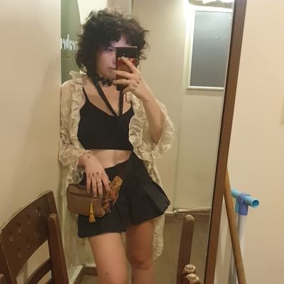 ruyalie's profile picture. :)

https://t.co/StvvEURTob