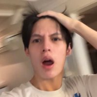 k (@kyuwric) 's Twitter Profile