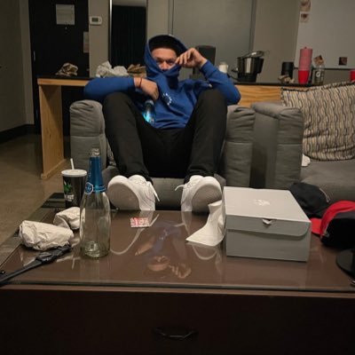 wardogomez's profile picture. 