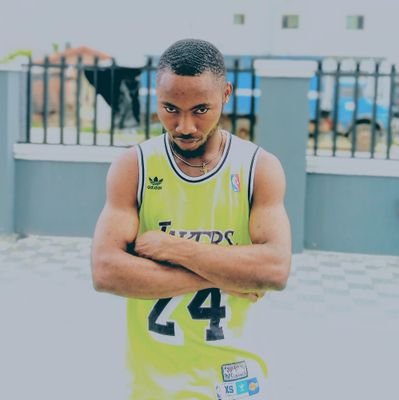 breaking my bones 🦴 will be much better,than breaking my heart💔
📱+2348083364229.
still single at 27❔. Dm for ads🤝