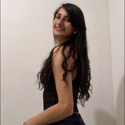 Monica1212le's profile picture. .