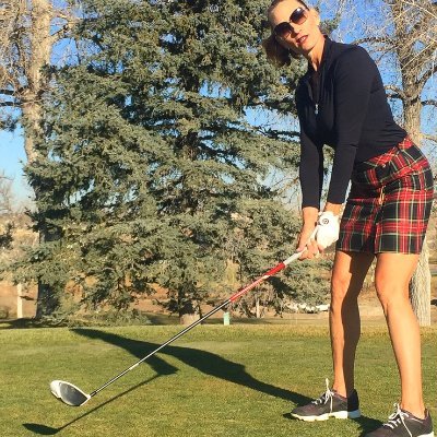 Badass golfing forum promoting more equity in golf for women and girls.