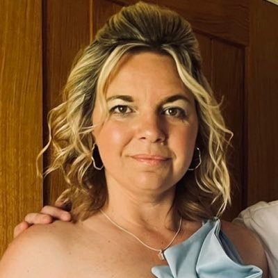 💙MyBoys 💙 ❤️Running🏃🏼♀️ ⚽️💙⚪️Colchester United ST 💙⚪️⚽️ 📖❤️Reading❤️📖