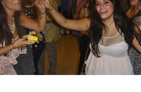 ArielleNabs's profile picture. http://t.co/qmpKvmltRr