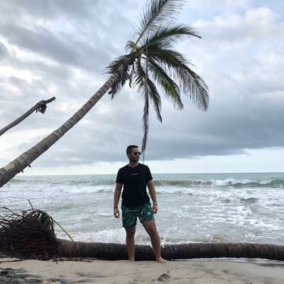 LeinadBerMaury's profile picture. Agradecido con Dios por la vida, mi familia y mis amigos.