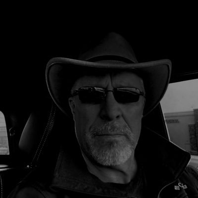 RussellBennion's profile picture. Freedom loving American that supports the constitution - giving X a try once again!