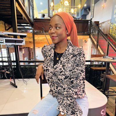 BeeLeonne's profile picture. 👩🏾‍⚕️MD, Pediatrics 🩺 International Child Health 🇬🇳Guinèh ☪️ Islam 🤲🏾 Dream. Live. Learn. Grow. Serve. Seeking that which sets my soul on fire ✨