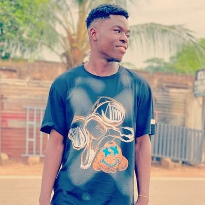 rhumor_dc's profile picture. I'm just a localhost 🚶💰