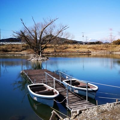 栃木県の1日1組限定プライベートグランピング施設です⛺釣りやバギー、ボートで遊び尽くすも良し、焚き火やハンモックでゆっくり過ごすも良し！🧘12月～3月頃まで限定で釣りの一般開放を始めました！🎣魚は以前同様大型魚のみ！詳細は固定ツイートのスレッドを