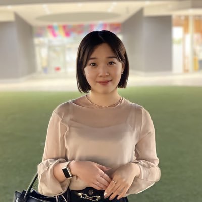 【案件や学習からの気づき】l 24卒女子大生 | Webサイト・アプリ・資料デザインなどを担当しております🙌🏻 | 業務委託契約4社 | Web制作スクールの添削も経験中 | 上京とともにプログラミングを勉強開始▹Webデザインも勉強▹営業なしで案件獲得▹継続的な繋がりに感謝🙇♀️ | figma愛用者|