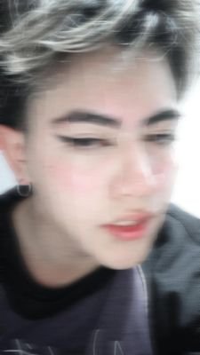 UnHptaCurioso_'s profile picture. 