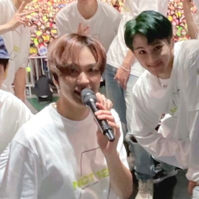nct自己満アカ☀🍉
☕巡り📷など記録をつらつらと…
#大人シズニ✨7DREAM🌈127💚他SMドル多数 最近ほぼ交換&取引メイン