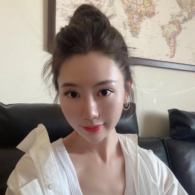 Canadian from Beijing, China (immigrated to Canada), single mother  1987, #cryptocurrency  enthusiast, entrepreneur, Entity investo.

 #BTC #ETH #USDT