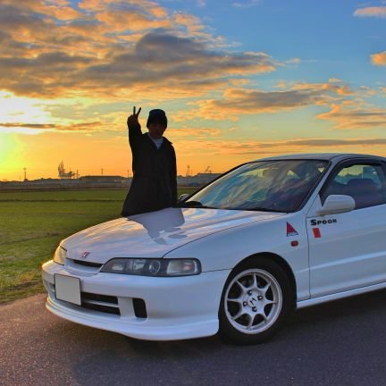 takahito_01_02's profile picture. 愛知で土いじりして、食べ物育ててます🌾🍚
好きな物・人、カメラで撮ったものを余裕があるときに投稿していきまーす。