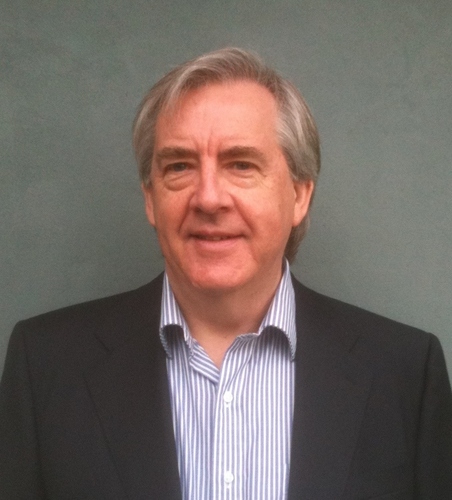 Sales & Marketing guy focusing on helping startups, including my own, get traction