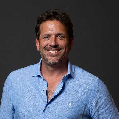 Le progrès social vient du progrès technologique.
père, entrepreneur, engagé pour une France qui gagne.
OUI à la Liberté, Stop au TOUT ETAT.
