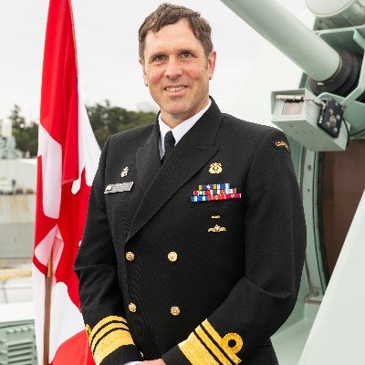 Vice-Admiral Angus Topshee is the 38th Commander of the Royal Canadian Navy // Le Vam Angus Topshee est le 38e commandant de la Marine royale canadienne.