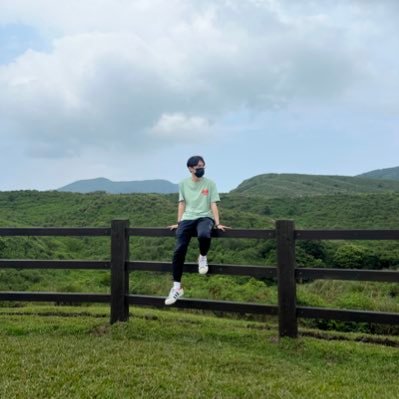 台湾のしゅうです。🥷🏻よろしく! 2019-2020山口県山大留学🇯🇵ワンピカード台湾プレイヤー🇹🇼緑キッド→ 緑錦えもん→ 黒ルッチ→緑紫ドフィ→青黒サカズキ→黒0ルッチ→赤シャンクス