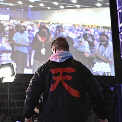 FGC/Ohio/Nerd Shit ｜He/Him

NWOH FGC ｜SF6 Commentator/Competitor/Content Creator

Business: mrmostafles@gmail.com