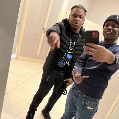 Wassgood y’all this corbin 😭/22yrs old/ Producer/ Rapper/ Singer/ u name it