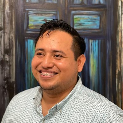 Experto en seguridad corporativa, con capacidad de ofertar soluciones en todo el amplio espectro de la Seguridad, Especializado con Estándares de Competencia.