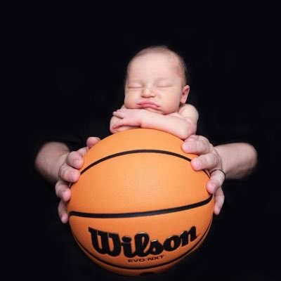 FrankieDiPillo's profile picture. @kedipillo is my Mom, @NickDiPillo is my Dad & @MaddyDiPillo is my big sister. Class of 2040