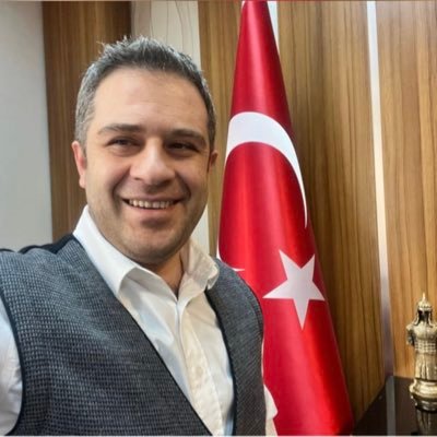 Kaliteli insan işiyle, boş insan kişiyle uğraşır.