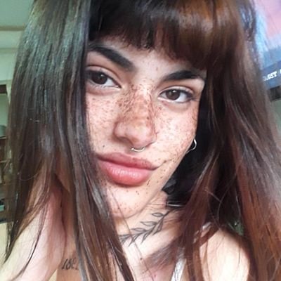 ig:selenquiroga_ 😋
soy d acuario