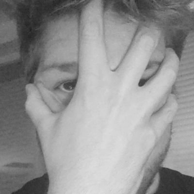 DaGeneral512's profile picture. tweets für versager und alle die es werden wollen

wer zbled für ironie is is zbled fürs lem

Sturmelite Kommando, Innsbruck
