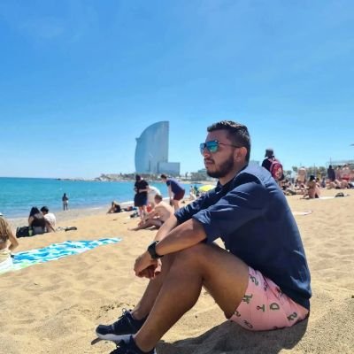 criisthian10's profile picture. 