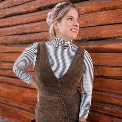 JaviConecta's profile picture. 🎤💁🏼‍♀️Periodista de #Antofagasta Mg. Gestión Estratégica de la Comunicación - Publicista