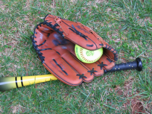 Yuyuntriapriani's profile picture. Love Love Love SoftBall