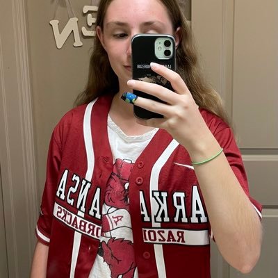 biggest hog fan you’ll ever meet, chronic sports fan, Brady Tygart’s #1 fan, John Bolton’s #1 advocate, UARK 27 |“Im the last and best stick of gum in the pack”