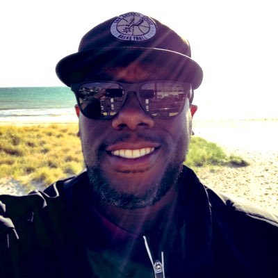 biggloveworld's profile picture. Creator💡 Husband☀️ Father🦍 Brother✊🏾 Friend💯  Offering #bigloveworldwide💪🏾❤️🌍