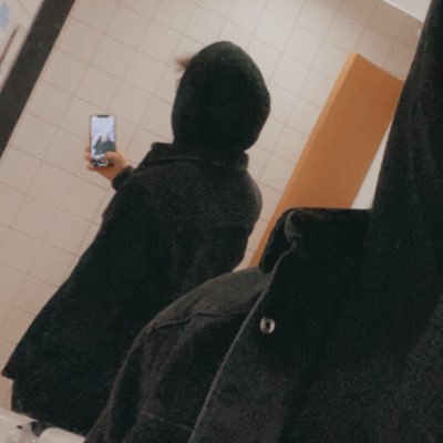 Kugelrobbe's profile picture. Hi