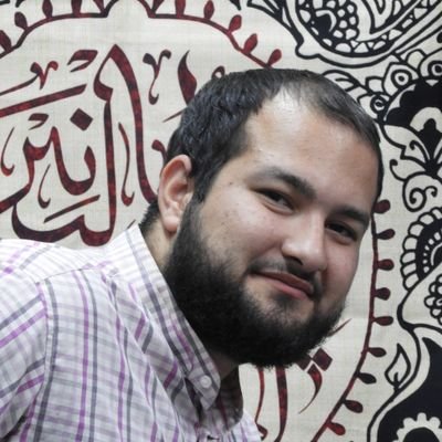 حاج احمد متوسلیان گفت:
برای آنچه که اعتقاد دارید ایستادگی کنید؛ حتی اگر هزینهاش تنها ایستادن باشد.