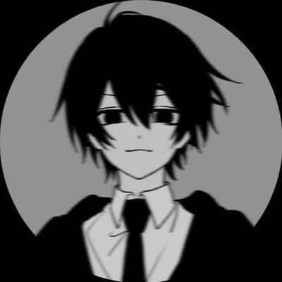 transnish's profile picture. posting random photos of Lin-Manuel because I have too much in my gallery… and other stuff too