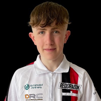 16 year old darts player. Sponsored by @reddragondarts, Emerald Airlines, Devine Roofing & Gallagher Cycles. A member of @_Team360.