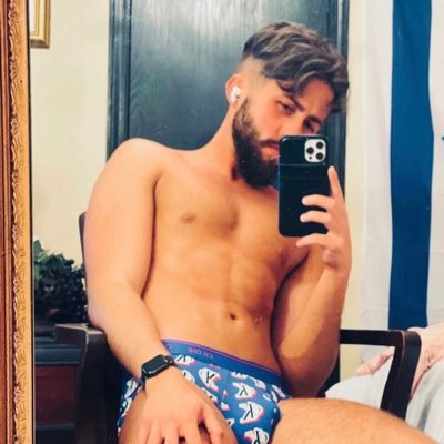 tonymichele24's profile picture. 24. gym bro. nsfw  https://t.co/eWZ41ctbut