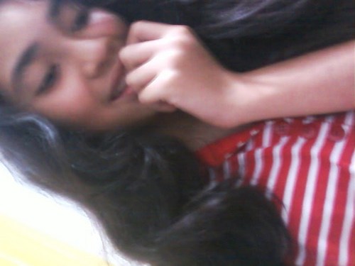 I've never felt this way before
Everything that I do
Reminds me of you ♪