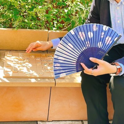 好きなもの:アニメ、マンガ、将棋(将棋ウォーズ2級)、囲碁(自称アマ初段)、麻雀、野球(生粋のベイスターズファン)、ポーカー、ボードゲーム、リアル脱出ゲーム、謎解き、人狼。運動はボルダリング、たまに筋トレやってます!将棋は今までの人生でこんなにハマったものがあっただろうかというくらいハマってます!(*^◯^*)