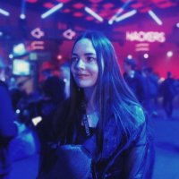 Ksenia \n(@naumovax) 's Twitter Profile Photo