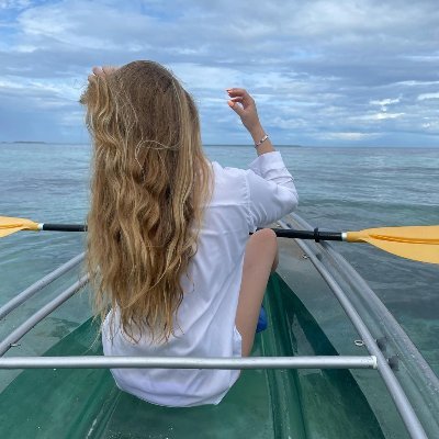 ometimes the distance between success and failure is very short as long as the latter takes a few steps forward.
Cryptocurrency investor, like to make friends