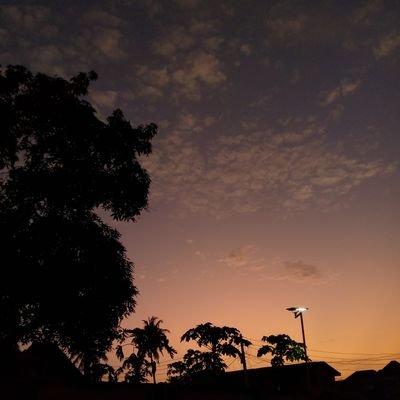 The_Iverson1's profile picture. it's me, Hi ||Student💉||Music Enthusiast🌟🌟🌟||Keep Moving Forward ❤️👉 ||
You are what you love