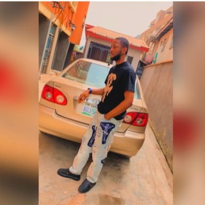 I sell corporate shoes and sneakers and clothes and Pam's and bag