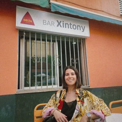 CLARABC19's profile picture. No sé porqué me llamaron Clara, si nunca tengo nada claro…