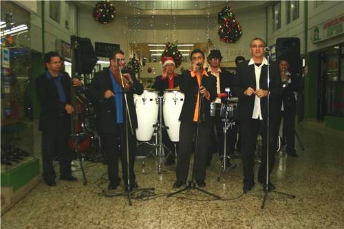 Agrupación musical de Medellín - Colombia
Fundada: 10 de Octubre del 2001.