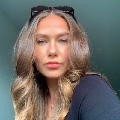 MeganLaura_99's profile picture. 