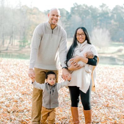 Husband to Brittany. Father to Trey and Ashton. Head Coach for Wofford Basketball 🏀 Durham native