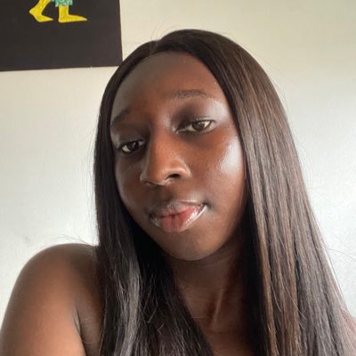 Registered Nurse || Digital marketer || skincare enthusiast. Link to my skincare blog is below ⬇️ || AS